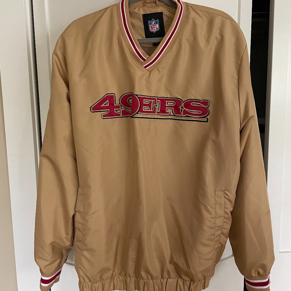 Gold SF 49ers Coach’s V-Neck Pullover Sweater